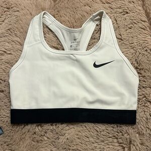 Nike Dri-Fit sports bra. Size XS. New never worn